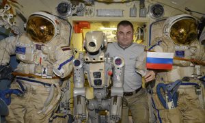 روسیه و ایستگاه فضایی